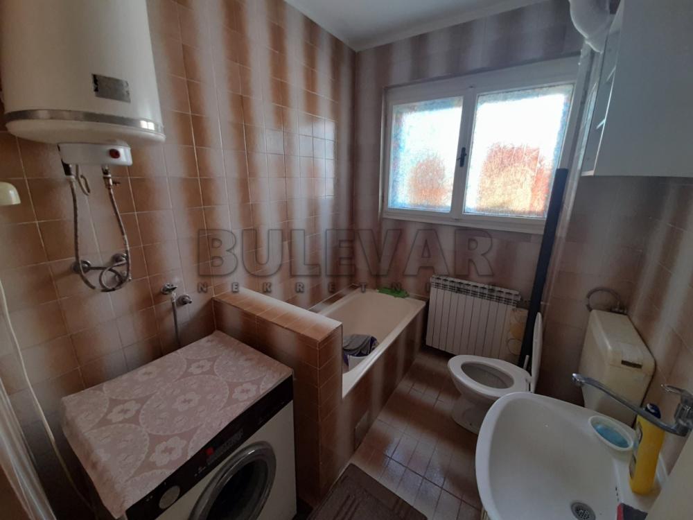 Slika 8 - Cara Dušana, Dvosoban stan za izdavanje, 51m2, 300€