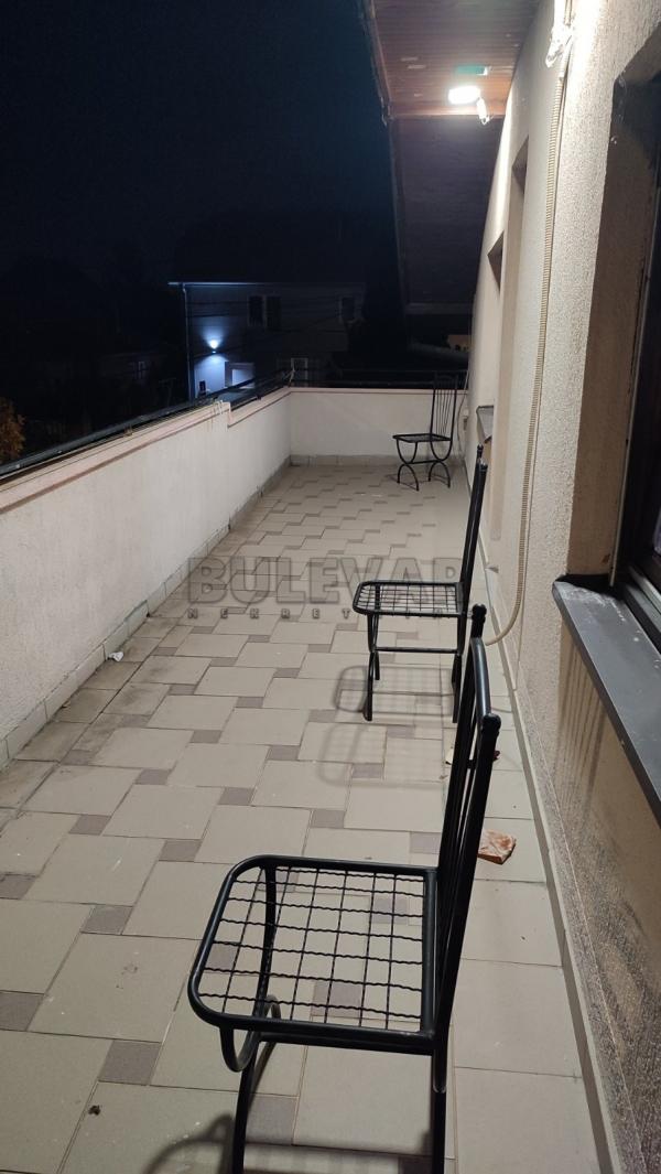 Slika 10 - Vukašina Mrnjavčevića, Četvorosoban stan za izdavanje, 106m2, 400€