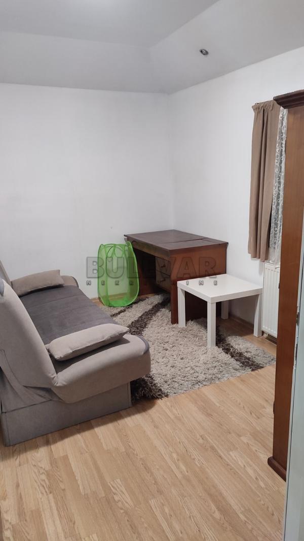 Slika 5 - Vukašina Mrnjavčevića, Četvorosoban stan za izdavanje, 106m2, 400€