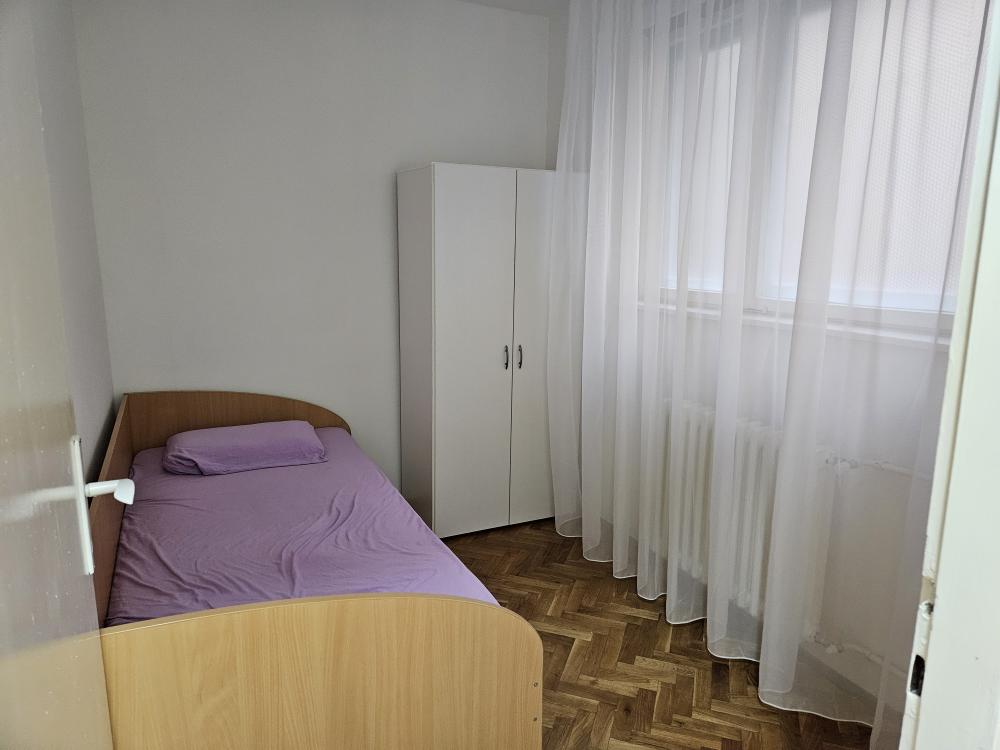 Slika 2 - Bul despota Stefana, Troiposoban stan za izdavanje, 94m2, 1.200€