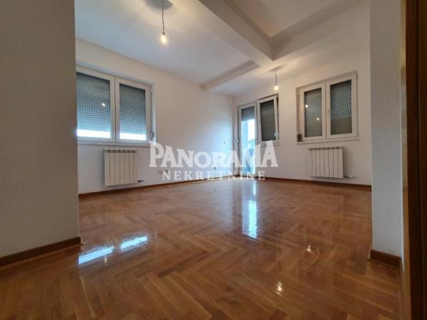 Slika 2 - Slobodana Lale Berberskog, Dvosoban stan za izdavanje, 83m2, 650€