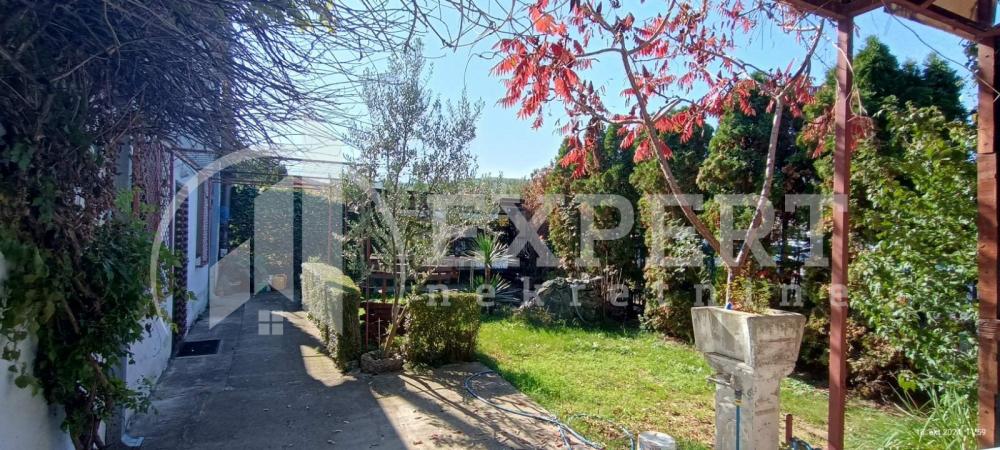 Slika 3 - Bulevar svetog cara,  Kuća za izdavanje, 160m2, 1.000€