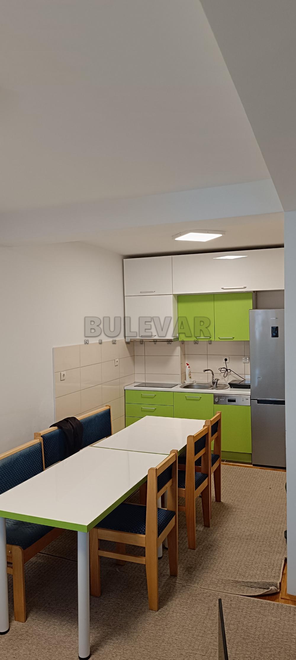 Slika 3 - Generala Bože Jankovića,  Lokal za izdavanje, 93m2, 900€