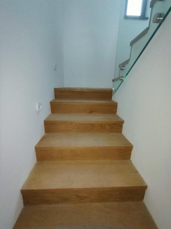 Slika 5 - Četvorosoban stan za izdavanje, 200m2, 2.000€