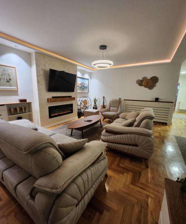 Slika 1 -  Stan na prodaju, 229m2, 350.000€