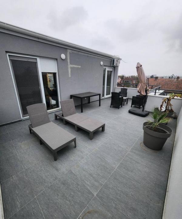 Slika 9 -  Stan na prodaju, 229m2, 350.000€