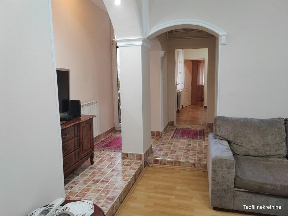 Slika 2 - Višegradska, Trosoban stan za izdavanje, 72m2, 800€