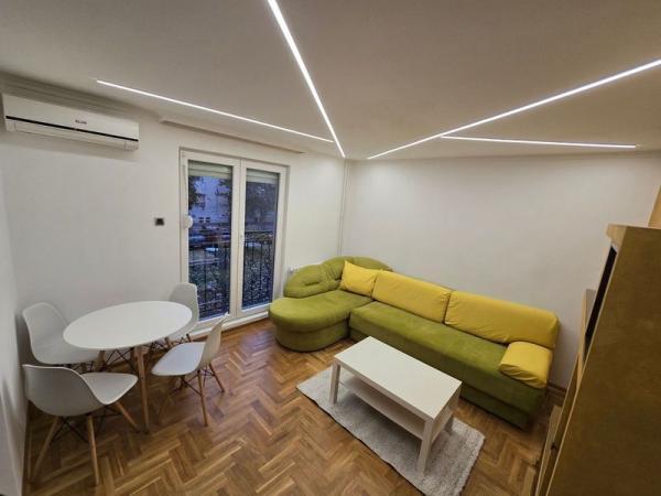 Glavna slika -Jednoiposoban stan na prodaju, 33m2, 77.900€