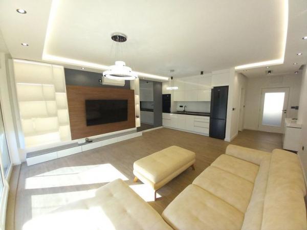 Glavna slika -Četvorosoban stan na prodaju, 92m2, 298.700€