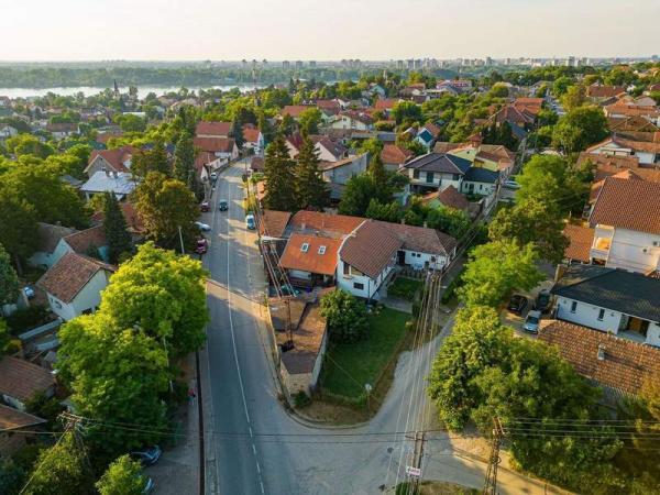 Glavna slika - Kuća na prodaju, 270m2, 236.900€