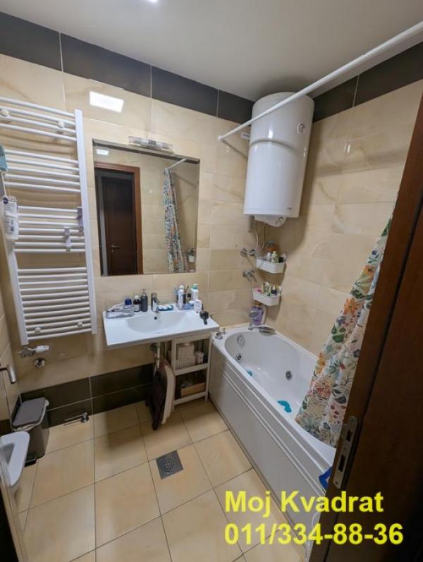Slika 6 - Trosoban stan za izdavanje, 82m2, 1.000€