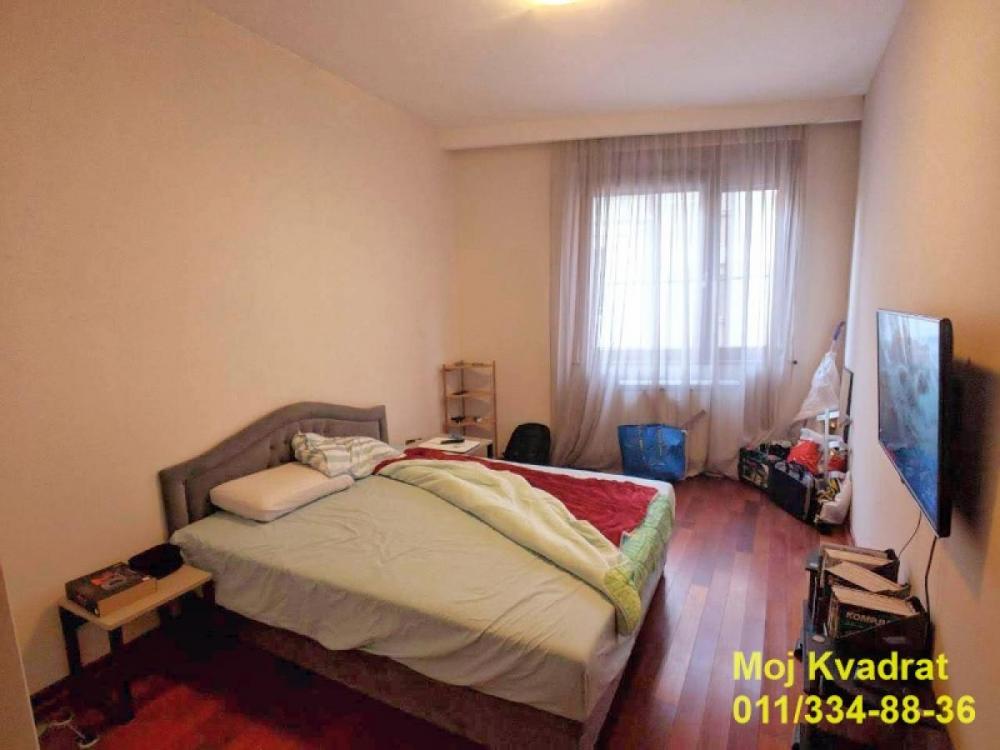 Slika 2 - Trosoban stan za izdavanje, 82m2, 1.000€