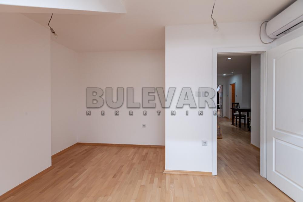 Slika 8 - Studenička, Četvorosoban stan na prodaju, 149m2, 180.000€