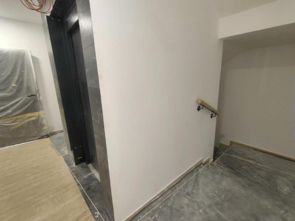 Slika 6 -  Lokal na prodaju, 434m2, 955.000€