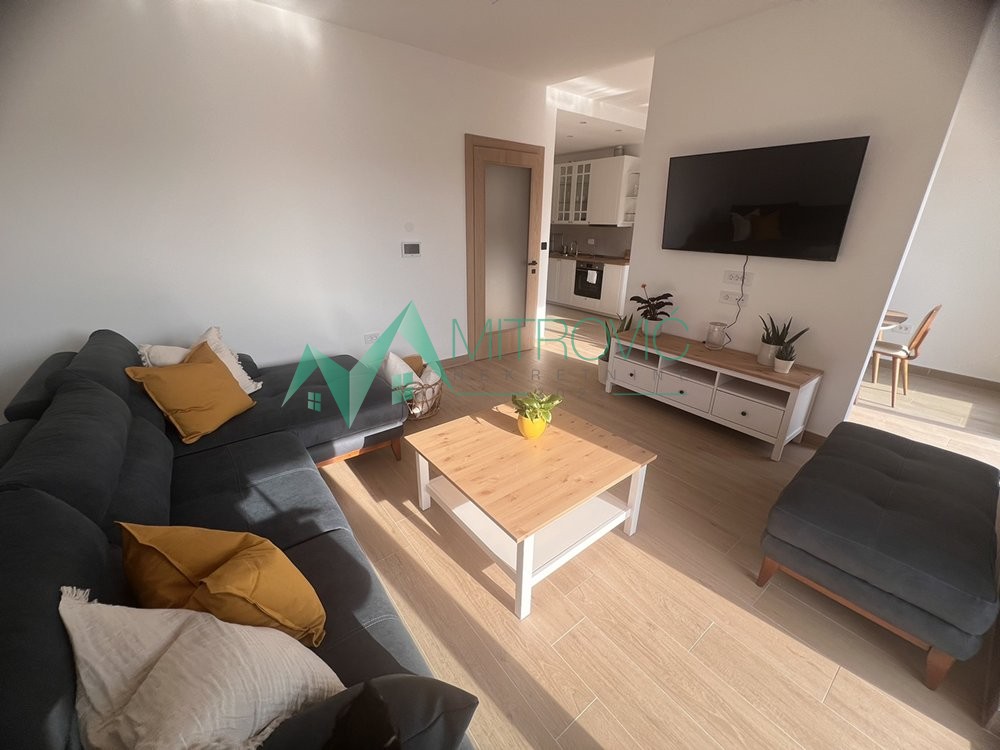 Slika 1 -  Kuća za izdavanje, 132m2, 1.500€