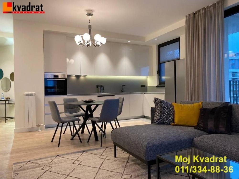 Slika 1 - Četvorosoban stan na prodaju, 109m2, 770.000€