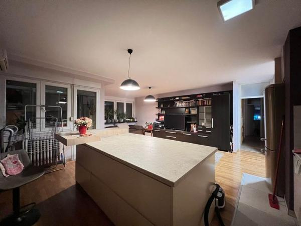 Slika 2 - Četvorosoban stan na prodaju, 88m2, 217.500€