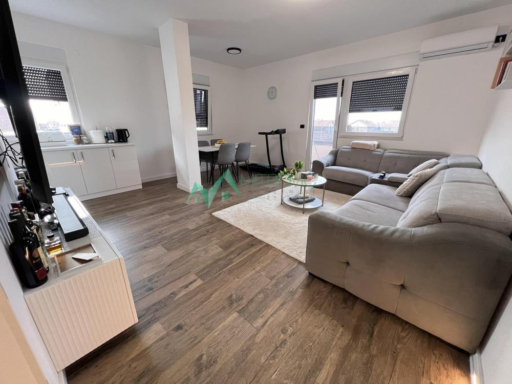 Slika 3 - Četvorosoban stan na prodaju, 87m2, 329.085€