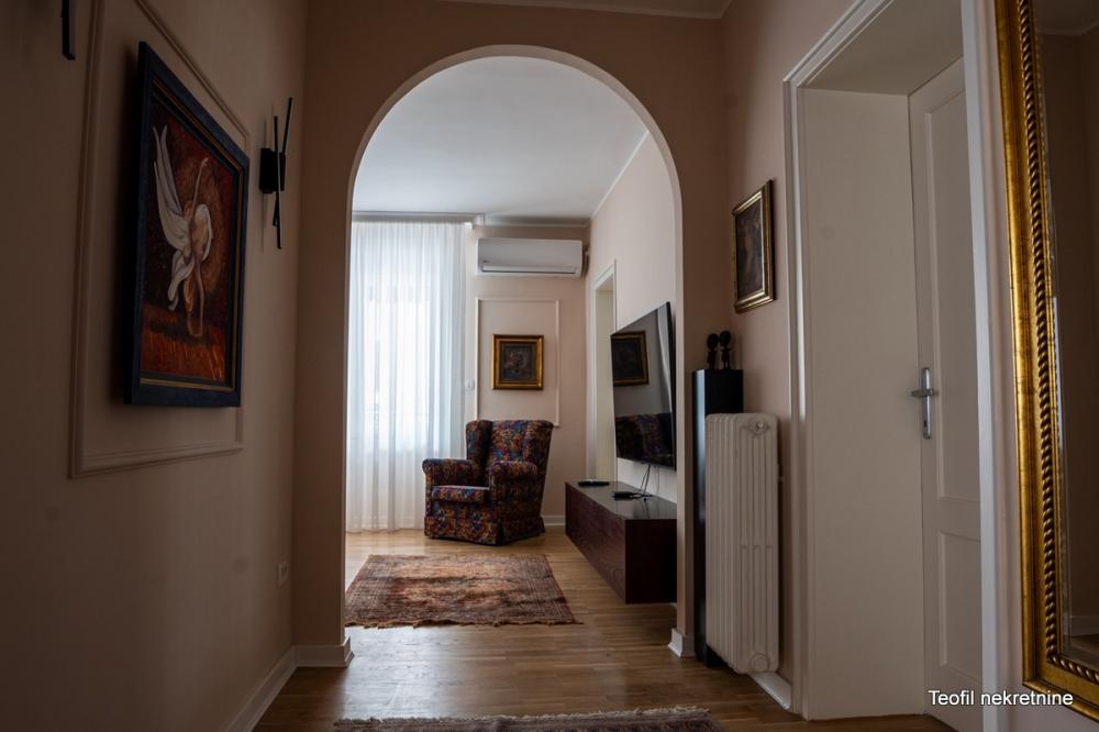 Slika 2 - Bulevar kneza Aleksandra Karađorđevića, Trosoban stan za izdavanje, 103m2, 1.700€