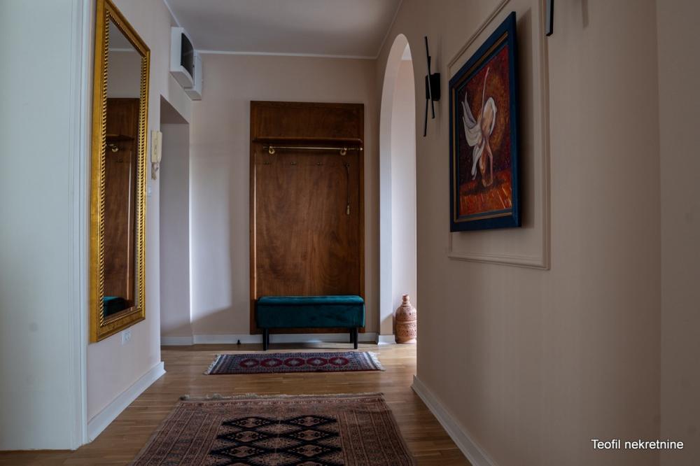 Slika 4 - Bulevar kneza Aleksandra Karađorđevića, Trosoban stan za izdavanje, 103m2, 1.700€