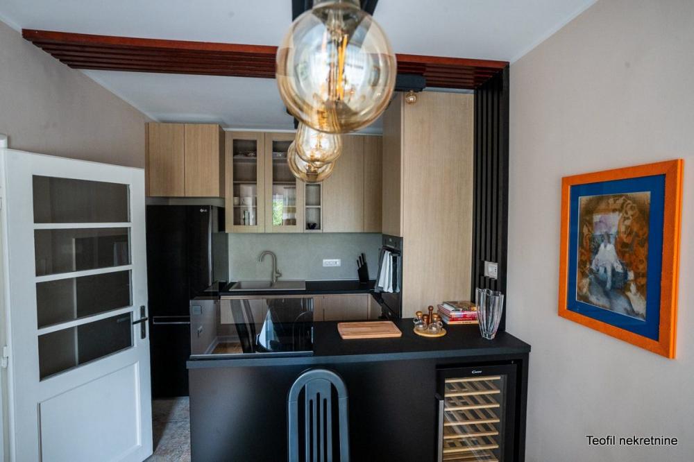 Slika 10 - Bulevar kneza Aleksandra Karađorđevića, Trosoban stan za izdavanje, 103m2, 1.700€