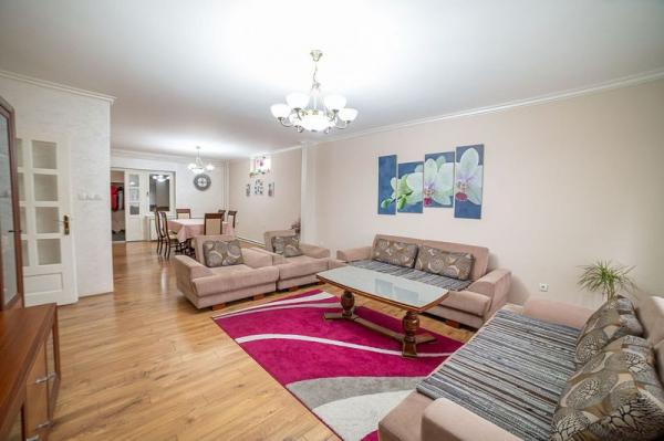 Slika 4 -  Kuća na prodaju, 310m2, 535.000€