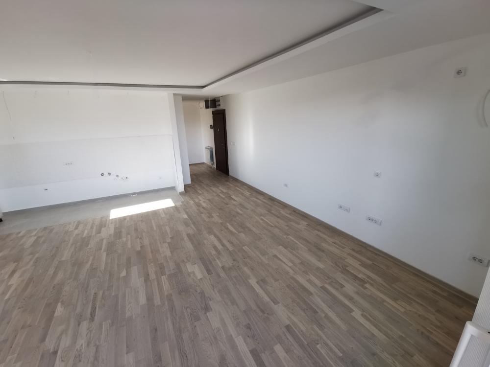 Slika 2 - Šumadijske Divizije, Četvorosoban stan za izdavanje, 96m2, 1.000€