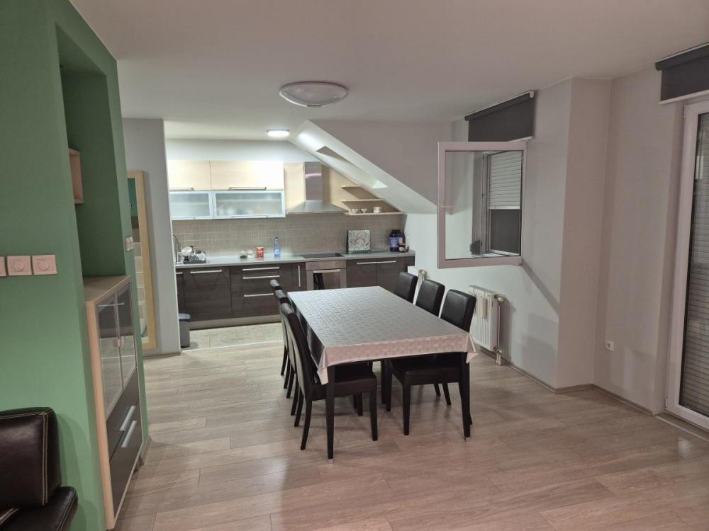 Slika 4 - Četvorosoban stan na prodaju, 119m2, 214.200€