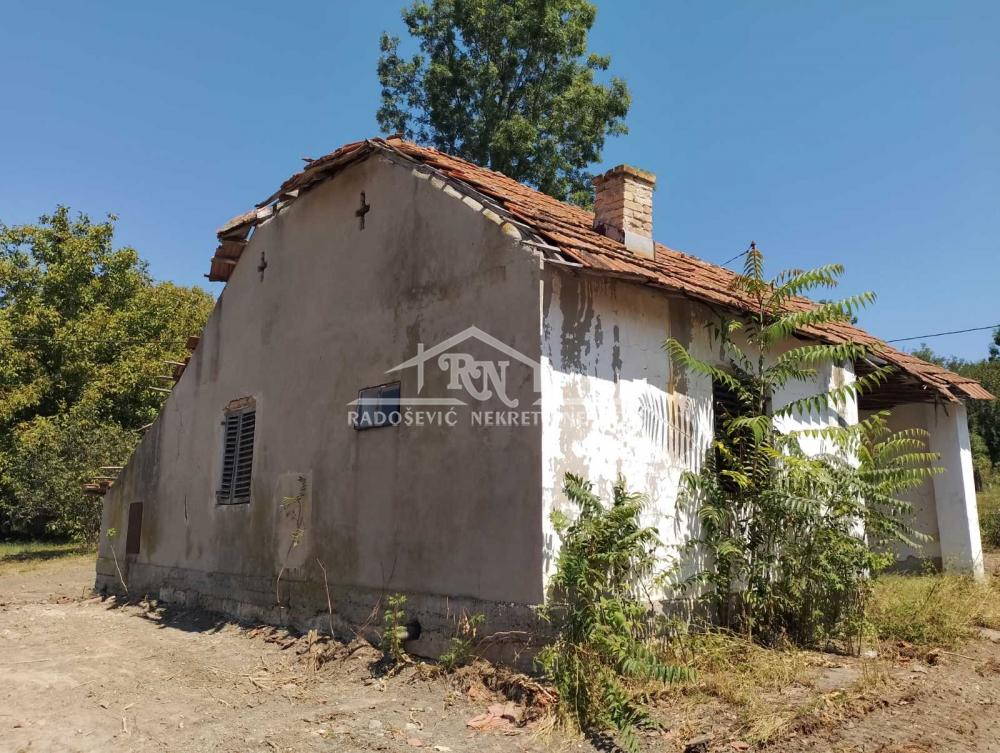 Slika 10 - Banjički put,  Kuća na prodaju, 49m2, 40.000€