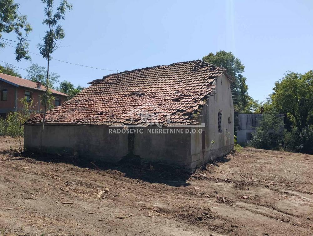 Slika 8 - Banjički put,  Kuća na prodaju, 49m2, 40.000€