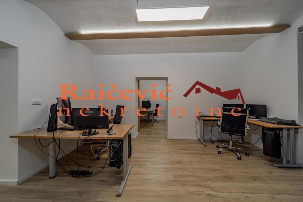 Slika 8 - Brace Baruh, Četvorosoban stan na prodaju, 84m2, 222.600€