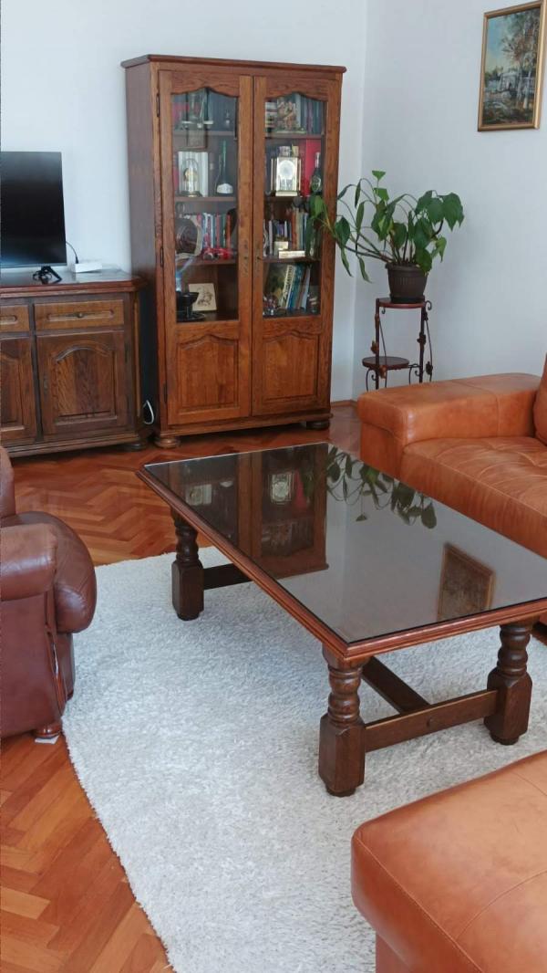 Slika 8 - Bulevar Nemanjića 25/1 , Trosoban stan za izdavanje, 76m2, 500€