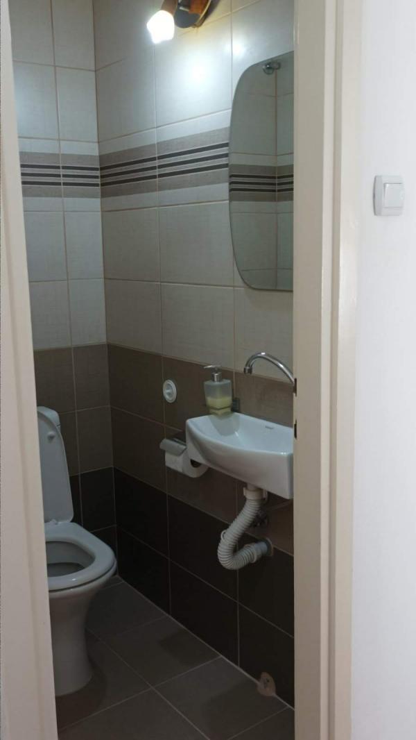 Slika 11 - Bulevar Nemanjića 25/1 , Trosoban stan za izdavanje, 76m2, 500€