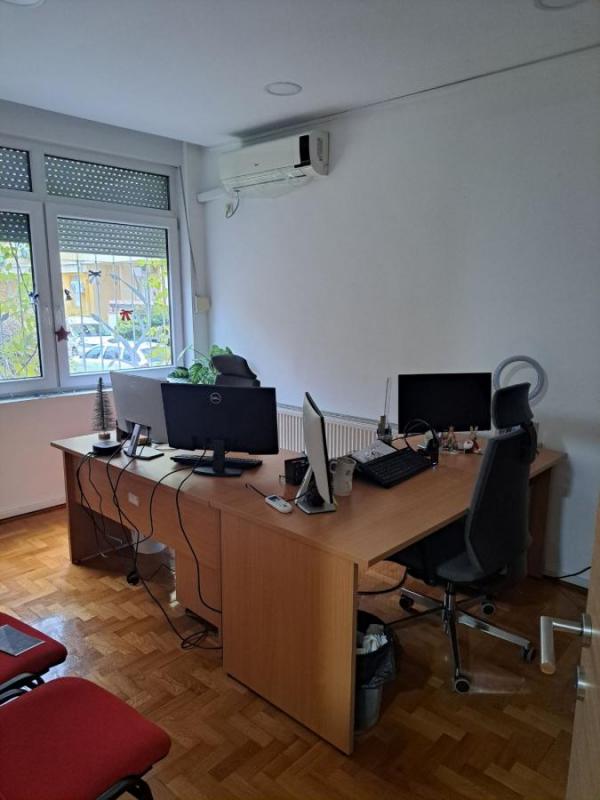 Slika 7 -  Lokal za izdavanje, 330m2, 3.300€