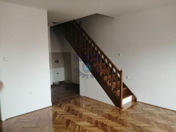 Glavna slika -Petosoban stan na prodaju, 109m2, 149.000€