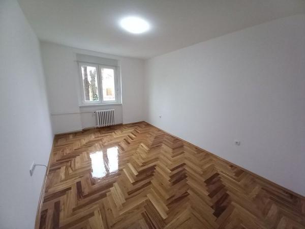 Slika 0 - Trosoban stan na prodaju, 53m2, 133.750€