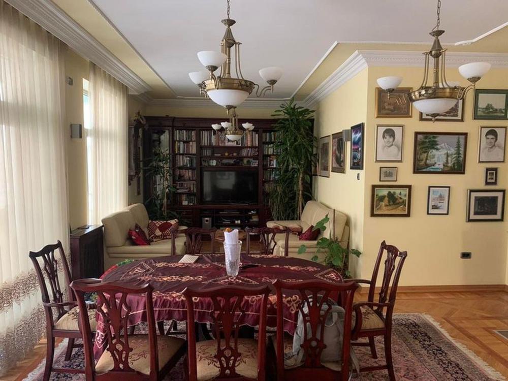 Glavna slika -Četvorosoban stan na prodaju, 132m2, 401.700€