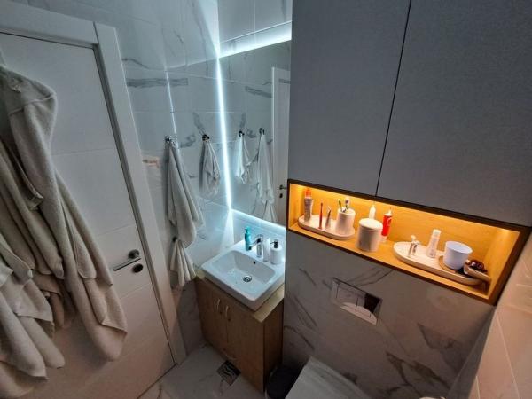 Slika 0 - Trosoban stan na prodaju, 68m2, 192.000€