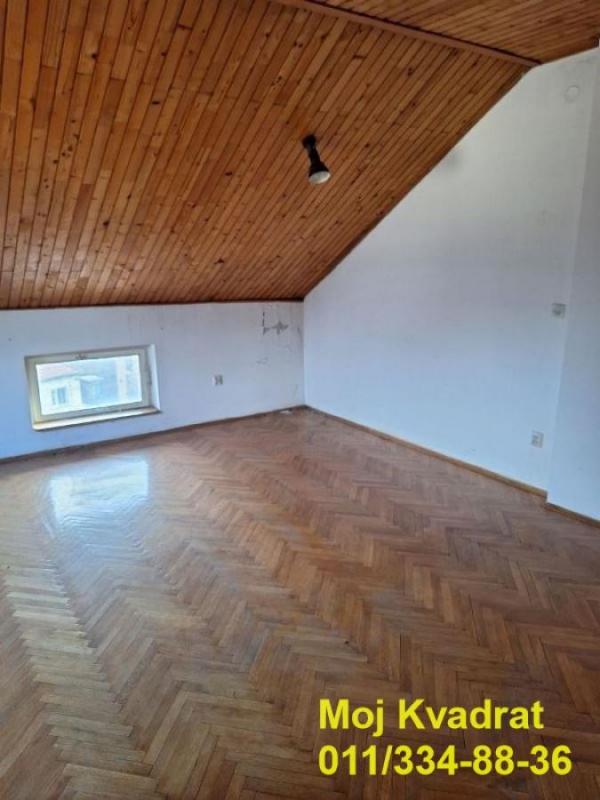 Slika 6 -  Kuća na prodaju, 225m2, 249.000€