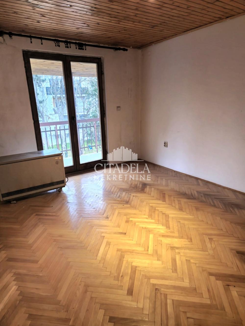 Slika 10 - Prištinska, Trosoban stan na prodaju, 75m2, 150.000€