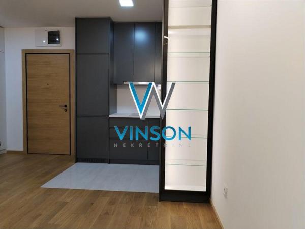 Slika 4 - Radnička,  Lokal za izdavanje, 52m2, 750€