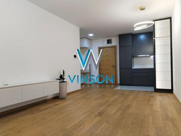 Glavna slika -Radnička,  Lokal za izdavanje, 52m2, 750€