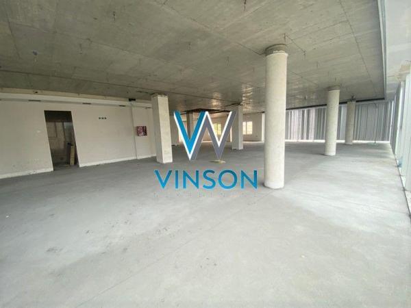 Glavna slika -Narodnog fronta,  Lokal za izdavanje, 1232m2, 15.400€