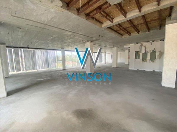 Slika 3 - Narodnog fronta,  Lokal za izdavanje, 2391m2, 29.887€