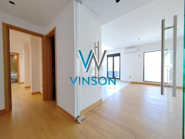 Slika 10 - Cara Dušana, Četvorosoban stan na prodaju, 240m2, 618.000€