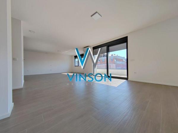 Glavna slika -Milutina Bojića,  Lokal za izdavanje, 168m2, 2.200€