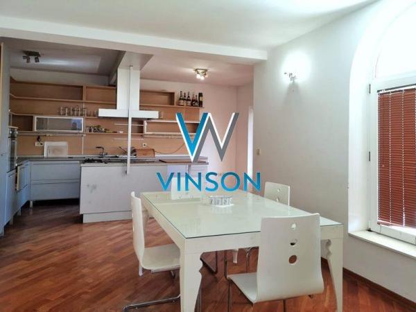 Slika 2 - Mišeluk 4,  Kuća za izdavanje, 390m2, 2.000€