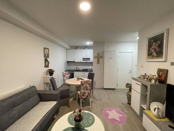 Slika 4 - Jednoiposoban stan na prodaju, 35m2, 63.860€