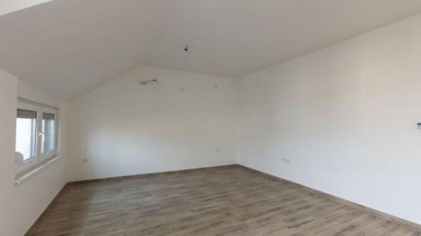 Slika 5 - Četvorosoban stan na prodaju, 89m2, 151.300€