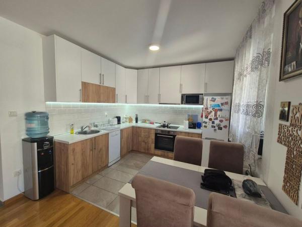 Slika 1 - Četvorosoban stan na prodaju, 80m2, 134.930€